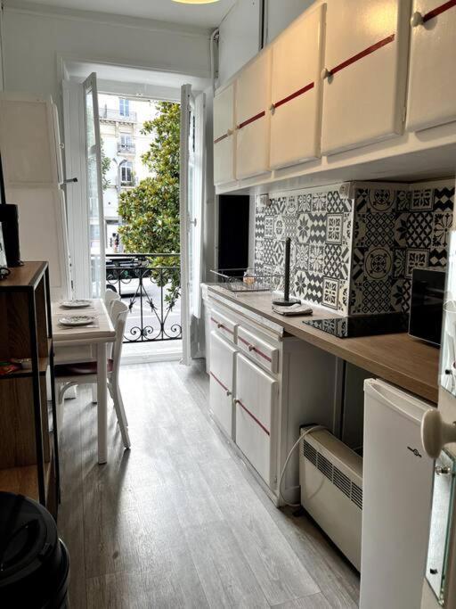 Studio Duquesne 1/2 Pers Нант Экстерьер фото
